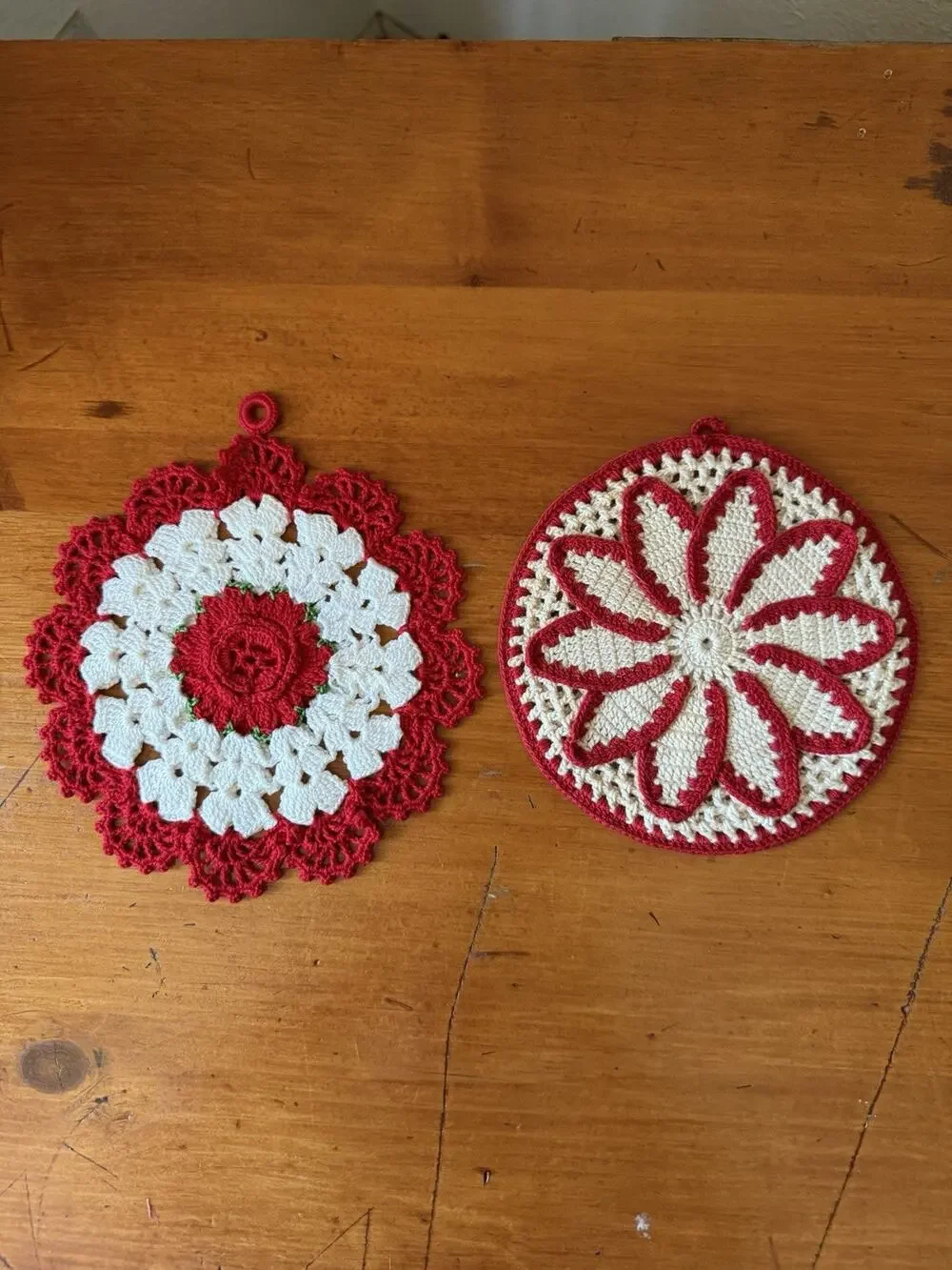 Vintage Crochet Floral Hot Pad Trivet Set Red White Handmade Kitchen Decor Pair